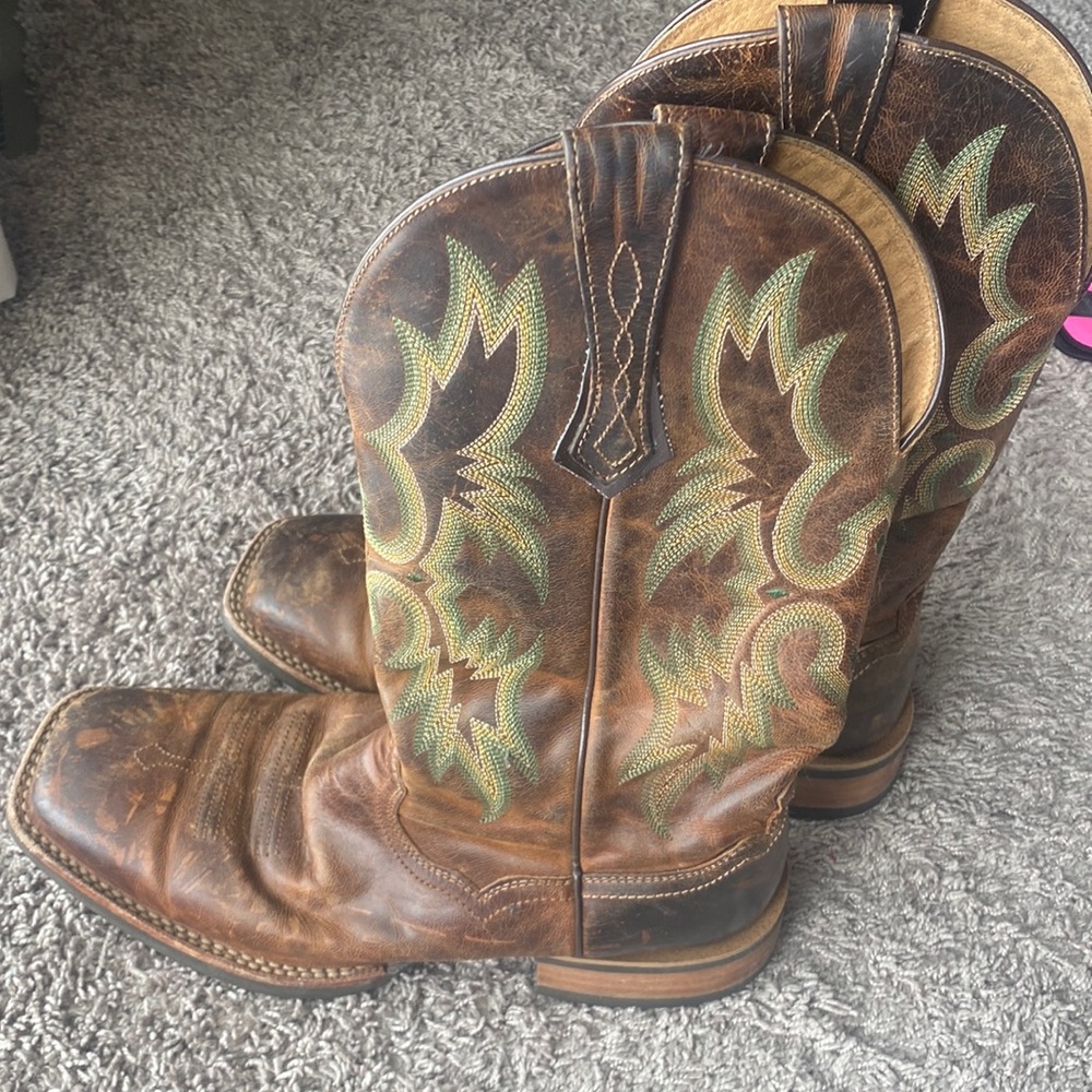 Ariat Cowboy Boots